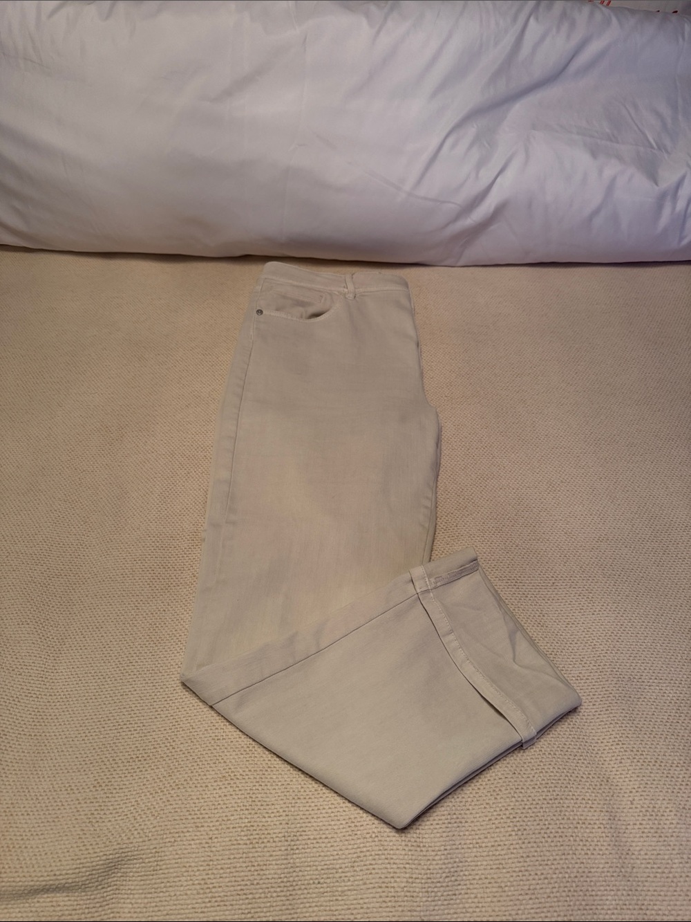 J. Jill Light Cream Straight-Leg Jeans